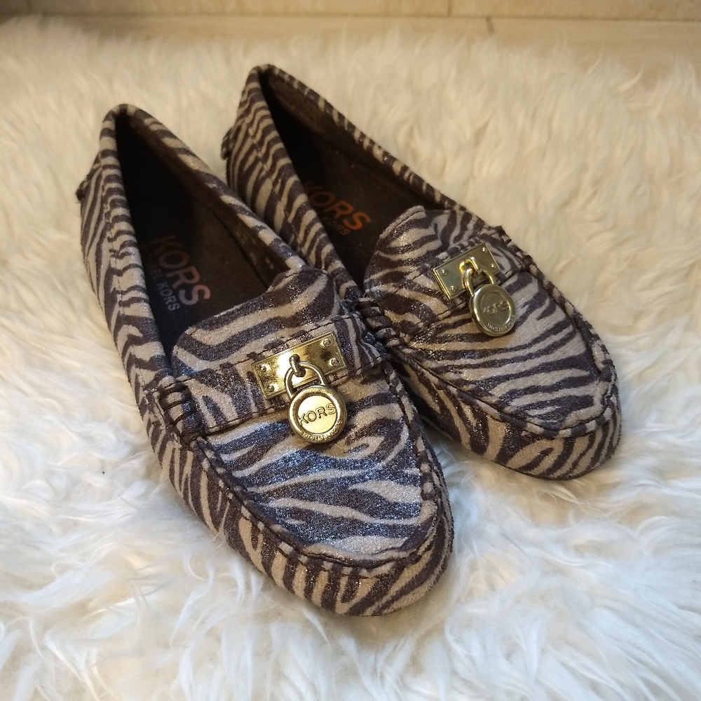 Michael Kors Girls Metallic Animal Print Loafers
